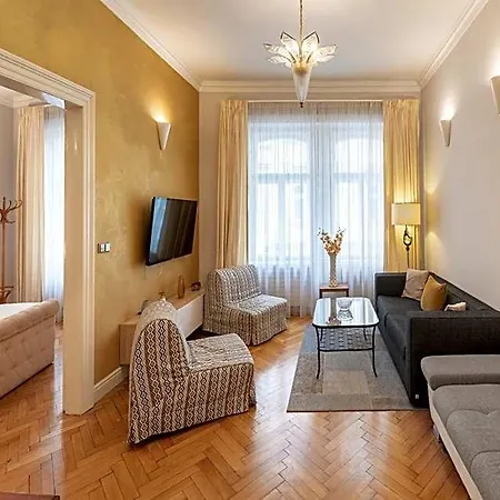 Apartamento Mordecai 12 By Adrez *
